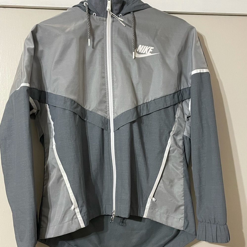 Medium Nike Zip-Up Jacket